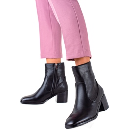 Renda Hajlított magas sarkú bokacsizma fekete