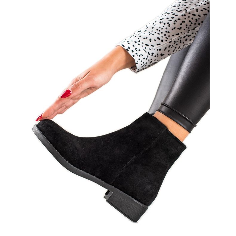 Mannika Klasszikus velúr csizma fekete