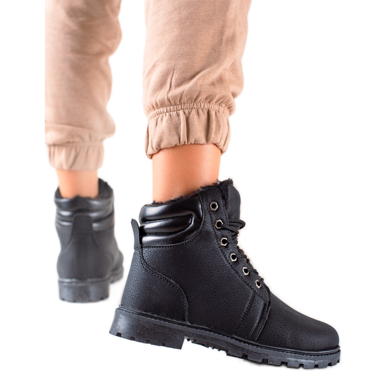 TRENDI Fekete csapdázók felmelegedéssel