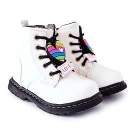 PE1 Lakkozott csizma gyapjú fehér anlonnal melegítve