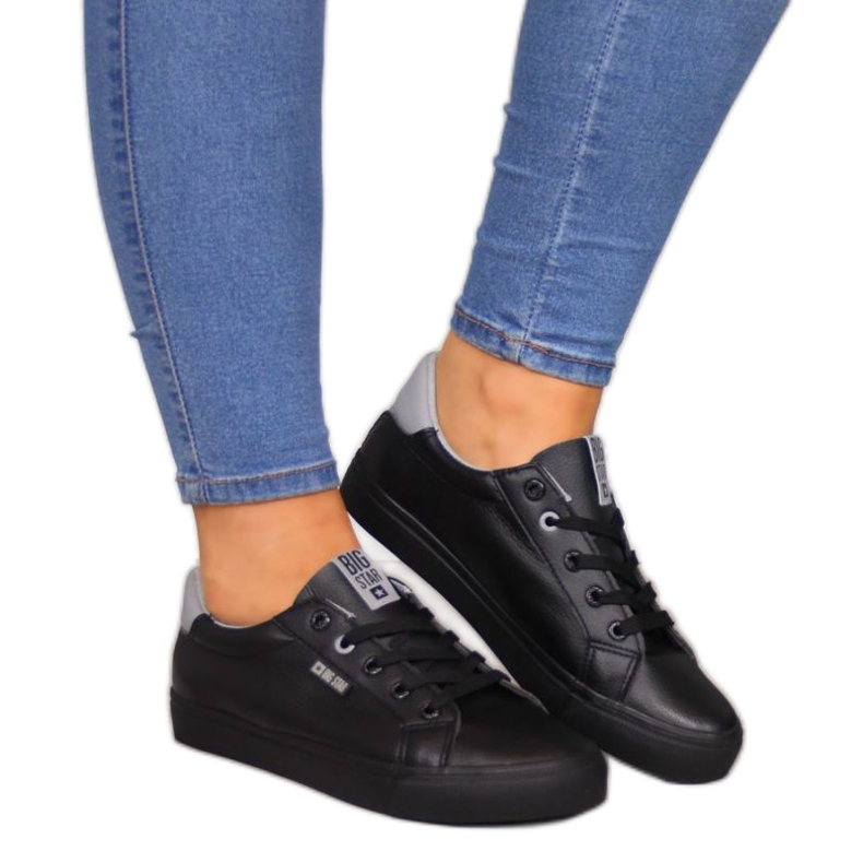 Low Star cipők Big Star W EE274314 fekete