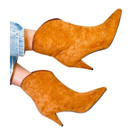 Fibi Camel magas sarkú csizma barna