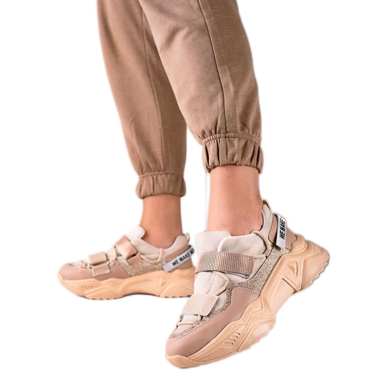 TRENDI Tépőzáras cipők bézs aranysárga