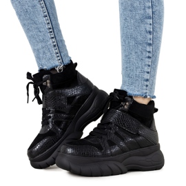 Fekete téli cipők Ninette állat témával Fekete téli cipők Ninette állat témával