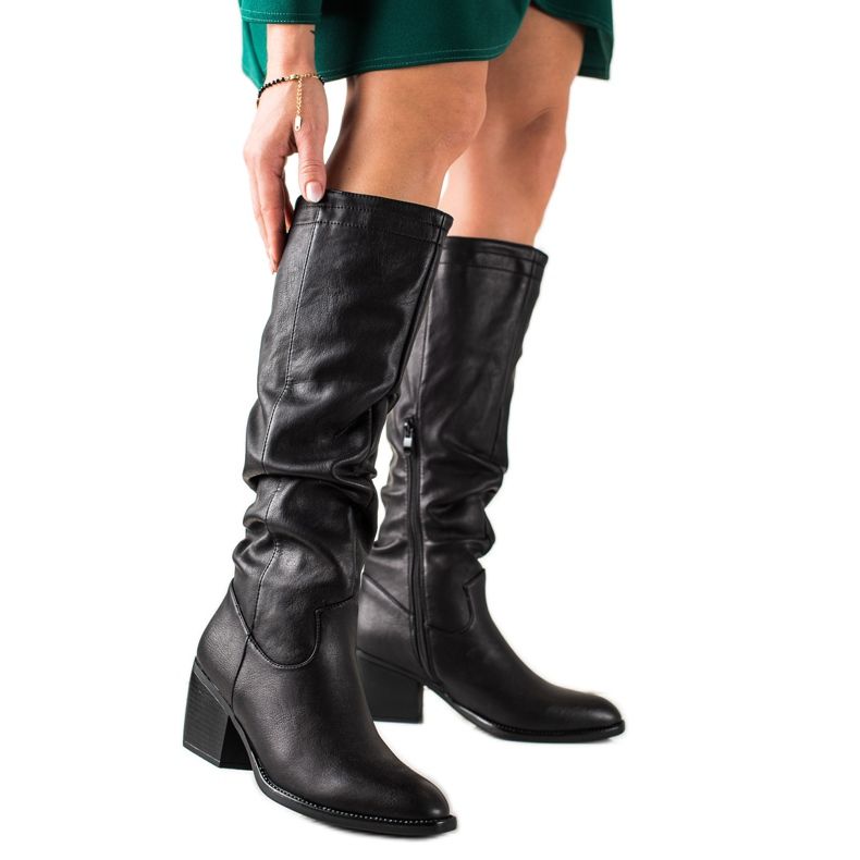 Super Mode Fekete csizma öko bőrrel Super Mode Fekete csizma öko bőrrel