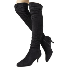 Fekete combig érő csizma Delia-tól