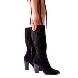 TRENDI Divatos áttört csizma fekete TRENDI Divatos áttört csizma fekete