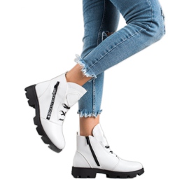 Sergio Leone Fehér divat Wokrery