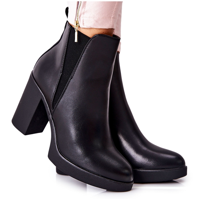 PG1 Bőr Csizma Egy Fekete Linari Postán PG1 Bőr Csizma Egy Fekete Linari Postán