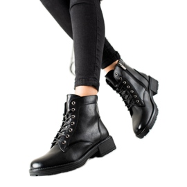 W. Potocki Fekete csapdázók Eco Potocki bőrből