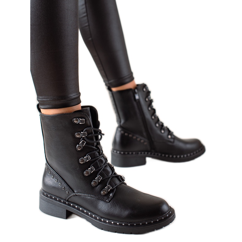 Super Me Ökobőrből készült alkalmi csapdázók fekete