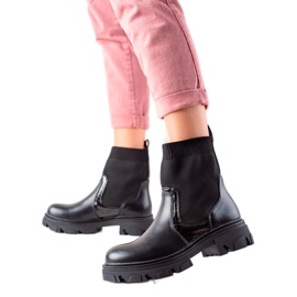 TRENDI Felcsúsztatható táskák az emelvényen fekete TRENDI Felcsúsztatható táskák az emelvényen fekete