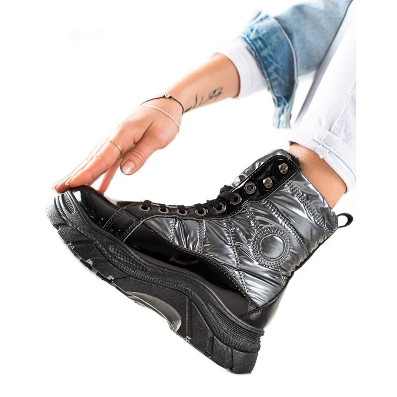 TRENDI Divat steppelt csapdázók fekete ezüst