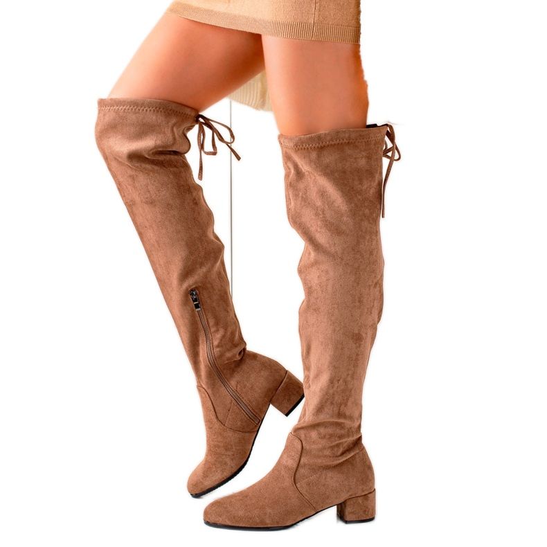 Divatos bézs testőrök barna