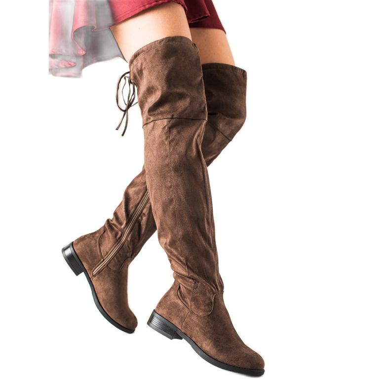 TRENDI Kényelmes térdnadrág felett barna