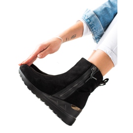 Evento Ék sarkú velúr bokacsizma fekete Evento Ék sarkú velúr bokacsizma fekete