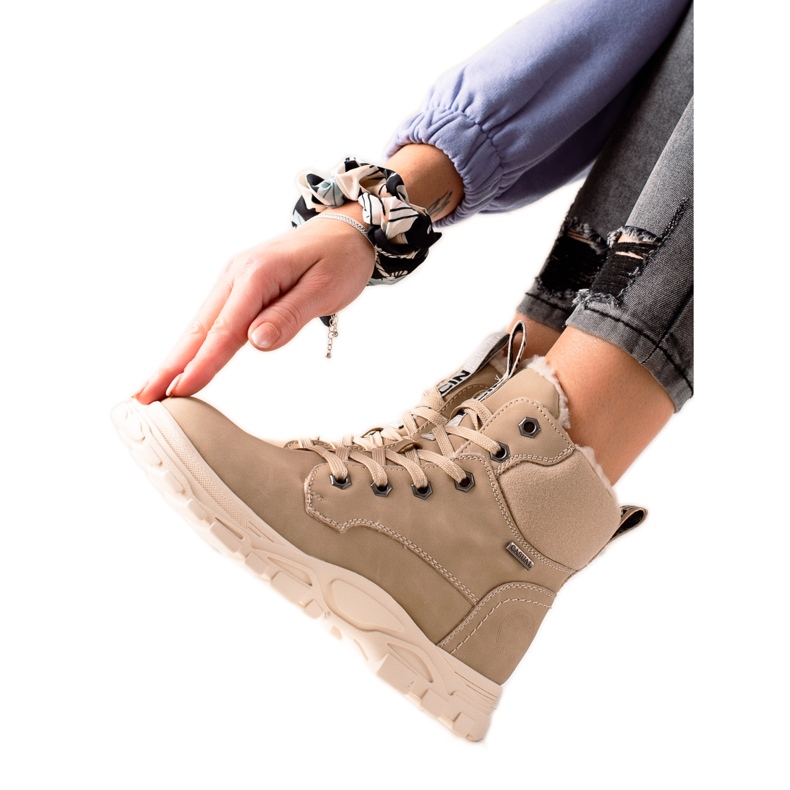 Goodin Sport Bézs Trappers