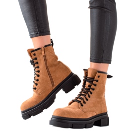 Super Me Barna velúr csapdázók bézs