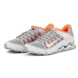 Nike Reax 8 Tr Mesh M 621716-032 cipő fehér szürke