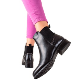 TRENDI Csizma cipzárral fekete