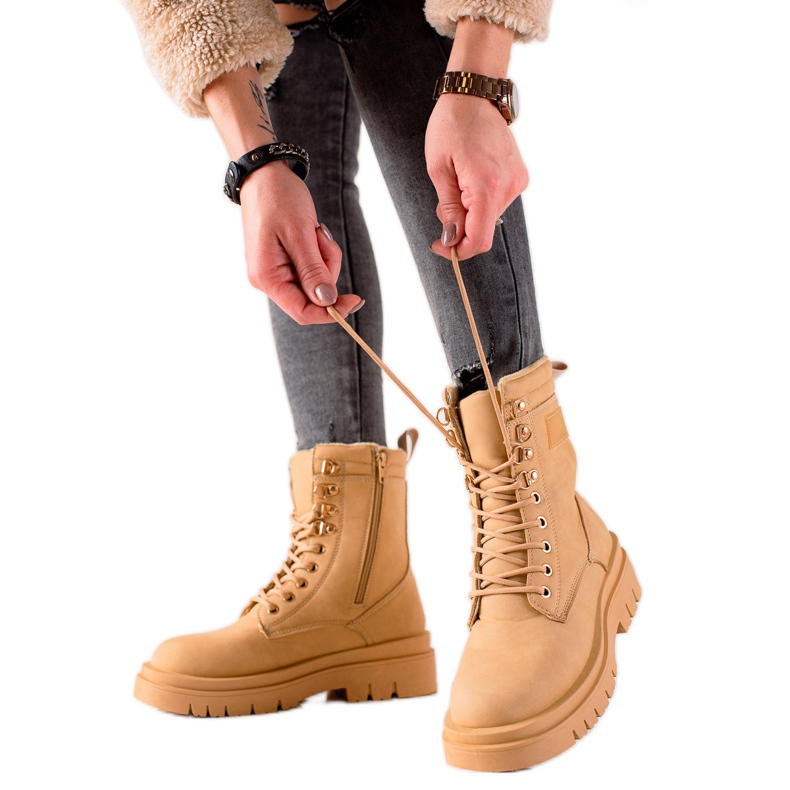 TRENDI Klasszikus tevecsapdák barna