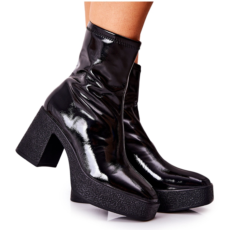 FJ1 Patent csizma Fekete Myrialla csizma oszlopon FJ1 Patent csizma Fekete Myrialla csizma oszlopon