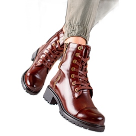 Super Mode Barna csizma dekoratív cipzárral