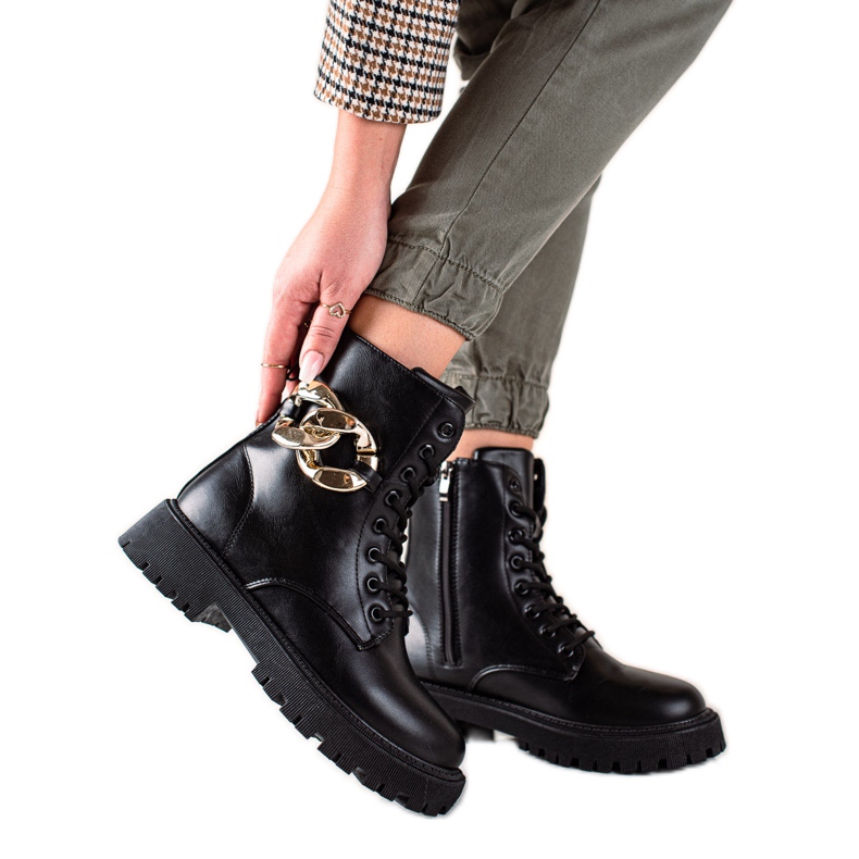 Groto Gogo Fekete Trappers Dísz