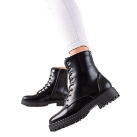 Bestelle Klasszikus csapdázók dekoratív cipzárral fekete