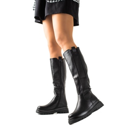 Evento Kényelmes fekete csizma Eco bőrrel