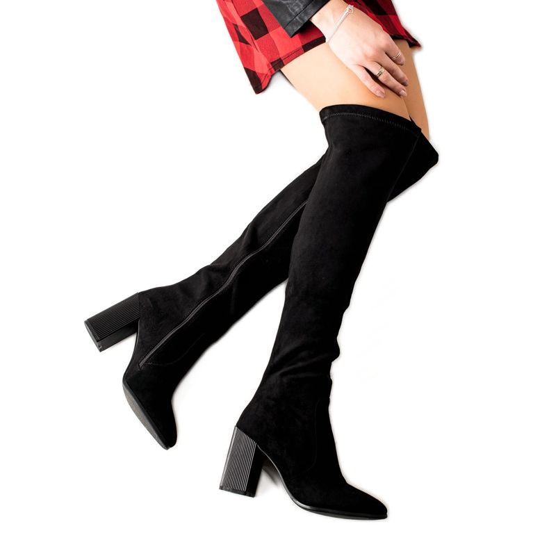 Goodin Velúr csizma egy oszlopon fekete