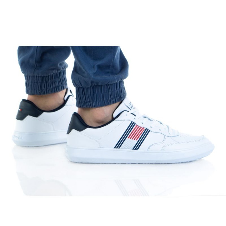 Tommy Hilfiger Essential Leather Cu M FMOFMO3904 fehér