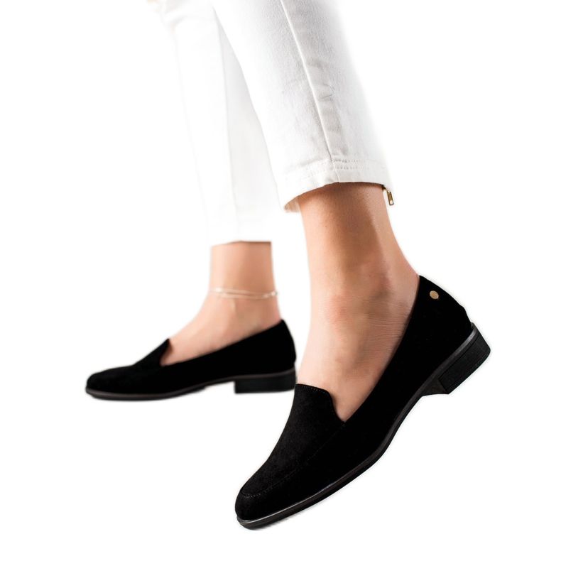 M.Daszyński Elegáns velúr cipók fekete