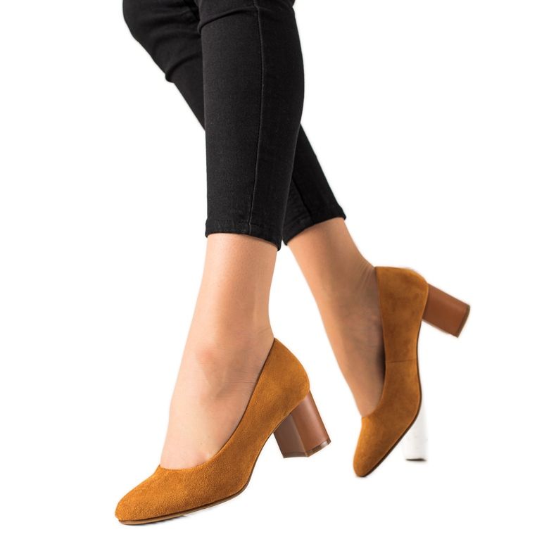 M.Daszyński Teveszivattyúk barna sárga