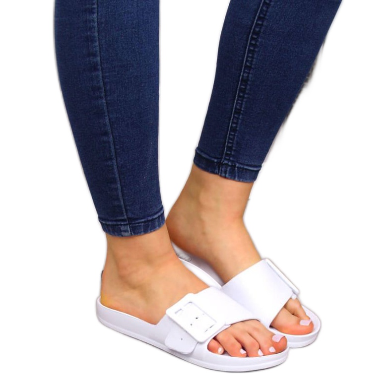 Strandpapucs Big Star W FF274A391 fehér