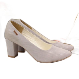 Szivattyúk az oszlopon Monique W AN866A szürke Szivattyúk az oszlopon Monique W AN866A szürke