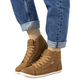 Barna bokáig érő Chartier tornacipő Barna bokáig érő Chartier tornacipő