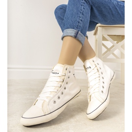 # sérült # Torna női fehér boka tornacipő # SÉRÜLT #