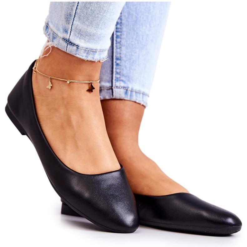 Bőr klasszikus balerinacipő fekete