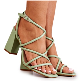 FJ1 Klasszikus zöld Lucetta sarkú szandál
