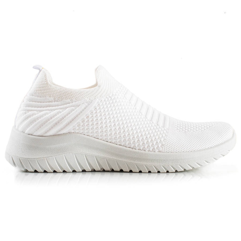 TRENDI Kényelmes Slip-On tornacipő fehér
