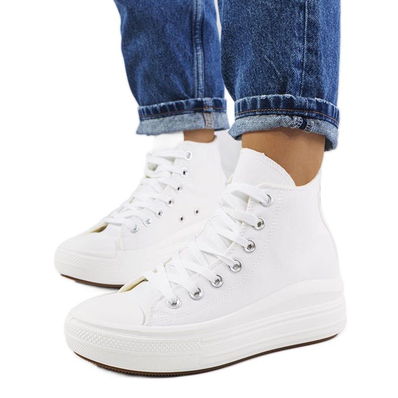 Fehér tornacipő magas Tirado talpon