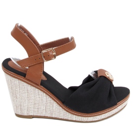 Leyla Fekete ékszandál barna