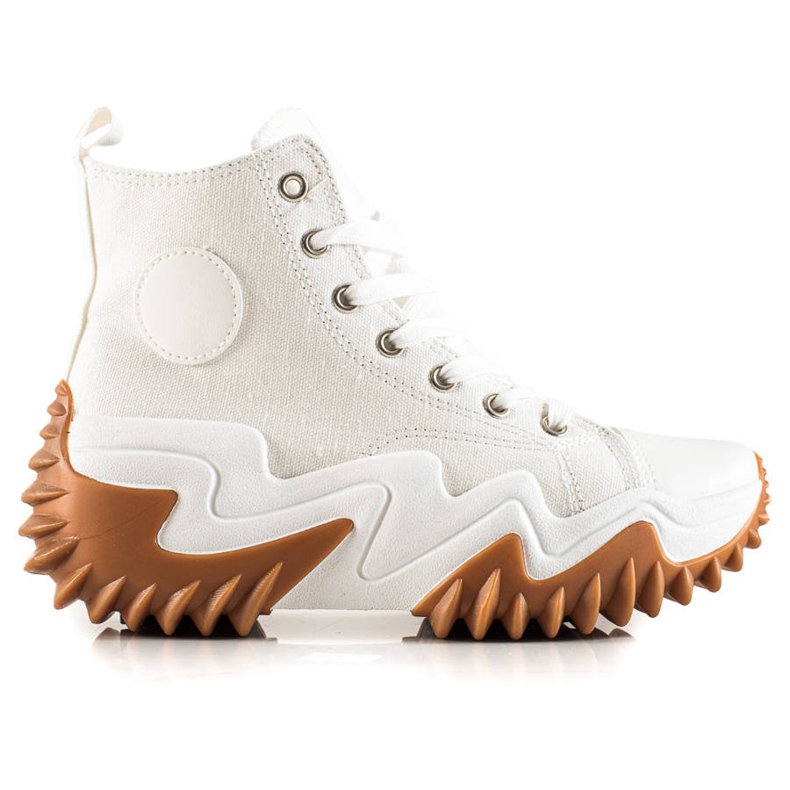 TRENDI Fehér divatos tornacipő