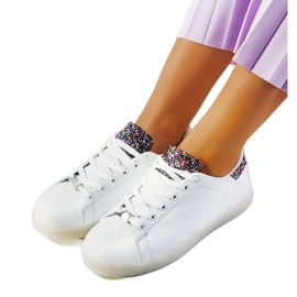 Fehér tornacipő Alfaro ledekkel