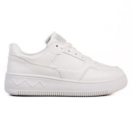 TRENDI Divatos fehér cipők TRENDI Divatos fehér cipők