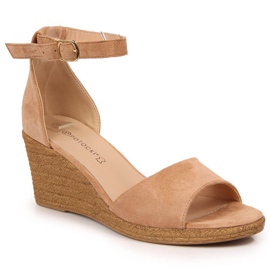 Ékes szandál Potocki W WOL50B bézs Ékes szandál Potocki W WOL50B bézs