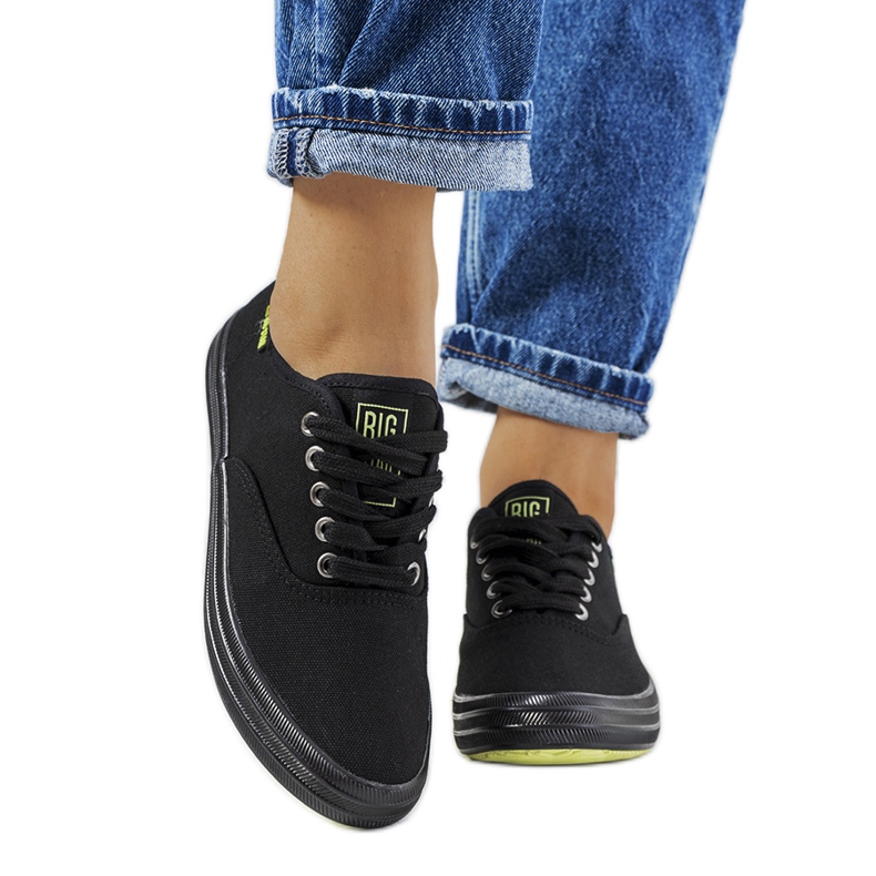 Női fekete tornacipő Big Star JJ274261