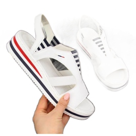 Rieker W V02Y5 ékszandál fehér