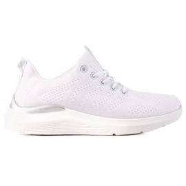 TRENDI Világos fehér cipő